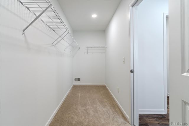 49407 Katelynn, Utica, MI 48317