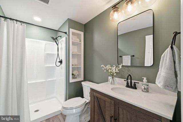 21031 CLARKSBURG, Boyds, MD 20841
