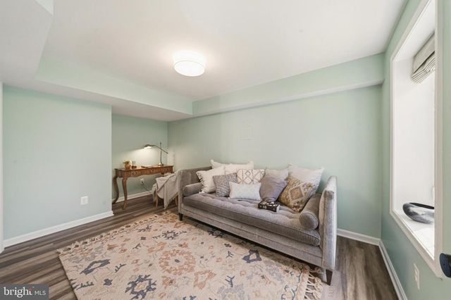 21031 CLARKSBURG, Boyds, MD 20841