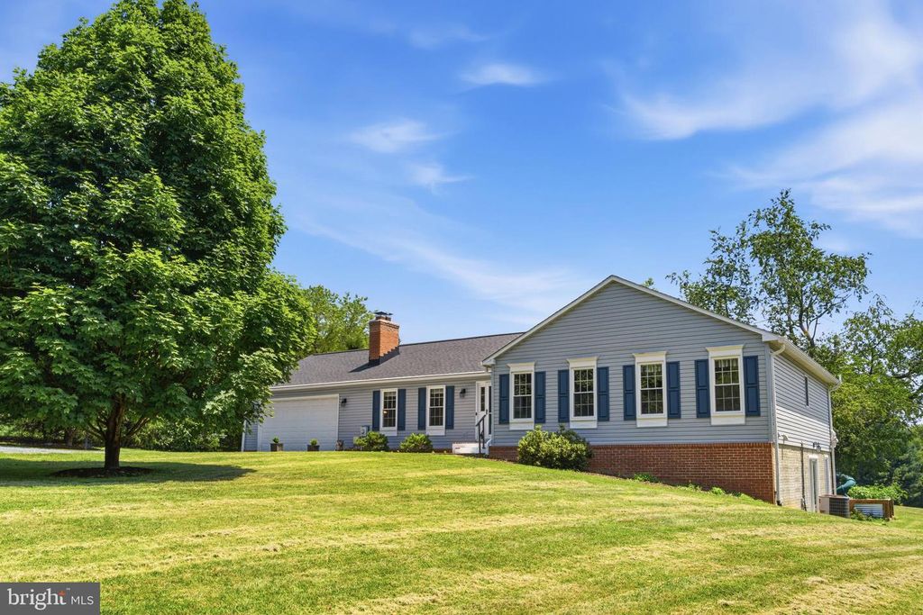 21031 CLARKSBURG, Boyds, MD 20841