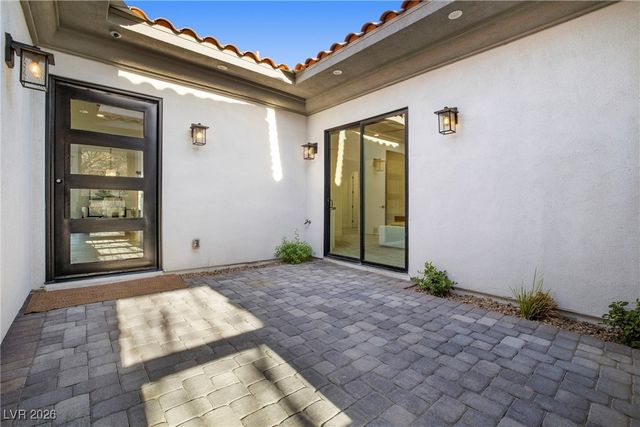 10 Camino La Venta Court, Henderson, NV 89011