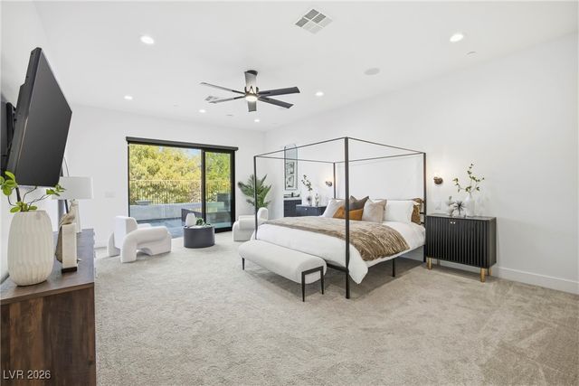 10 Camino La Venta Court, Henderson, NV 89011