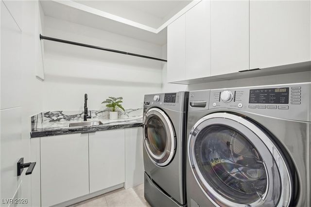 10 Camino La Venta Court, Henderson, NV 89011