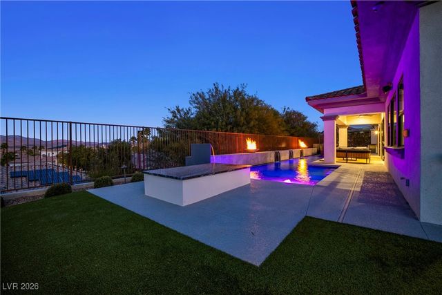 10 Camino La Venta Court, Henderson, NV 89011