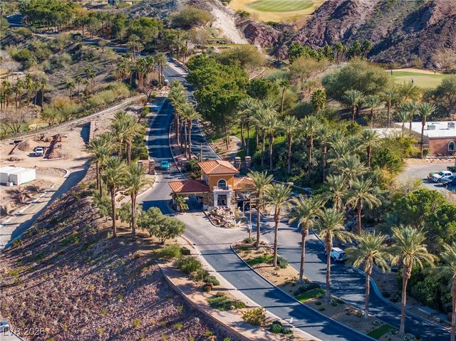 10 Camino La Venta Court, Henderson, NV 89011