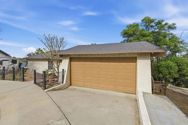2715 Brockton, Riverside, CA 92501