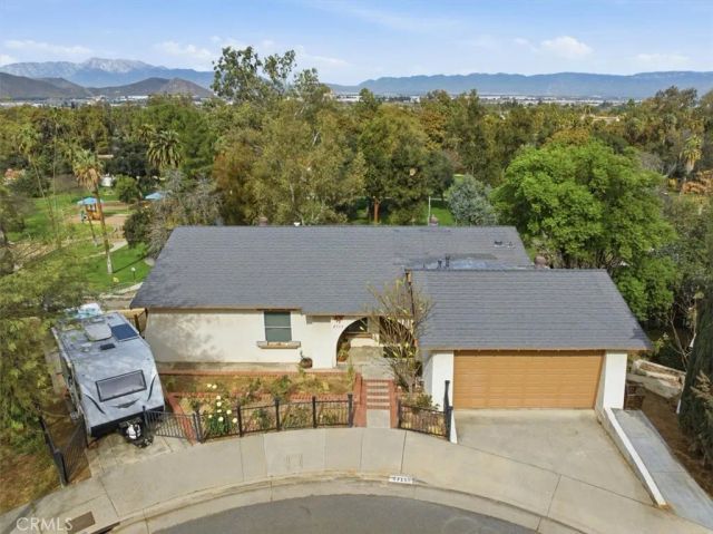 2715 Brockton, Riverside, CA 92501