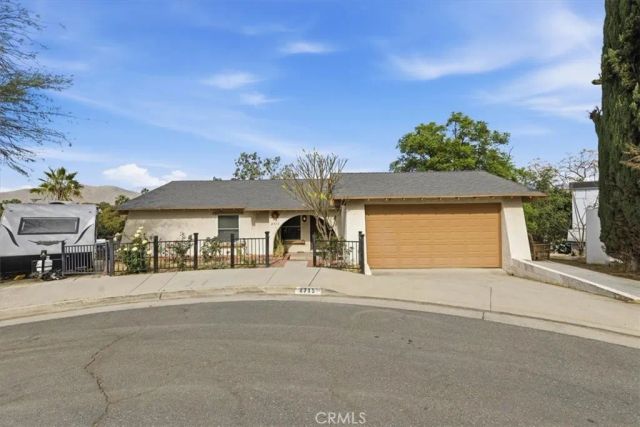 2715 Brockton, Riverside, CA 92501