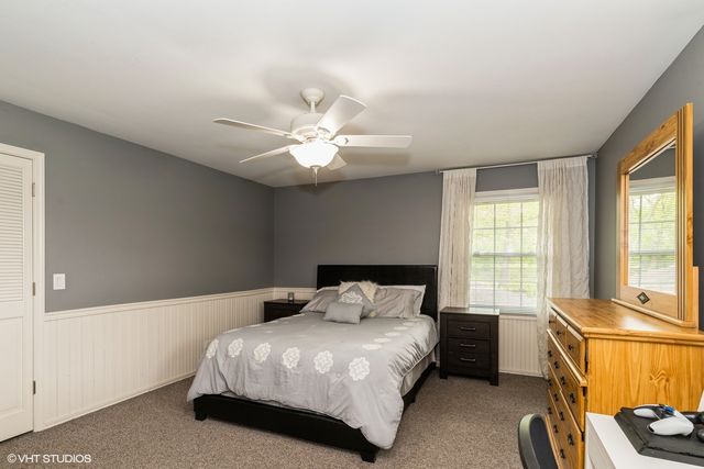 43389 N Oakcrest Lane N, Zion, IL 60099