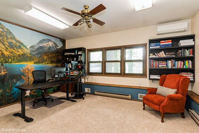43389 N Oakcrest Lane N, Zion, IL 60099