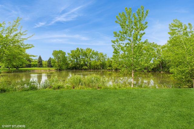 43389 N Oakcrest Lane N, Zion, IL 60099