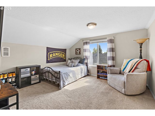 1492 HUNTER Ave N, Keizer, OR 97303