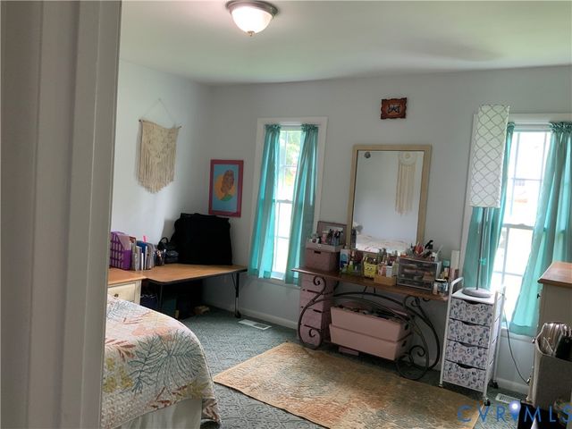 12400 Richmond St, Chesterfield, VA 23831