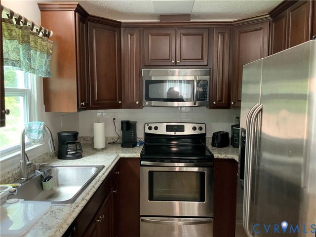 12400 Richmond St, Chesterfield, VA 23831