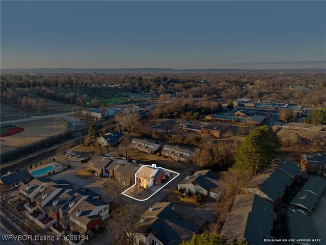 3201 S O Street 11, Fort Smith, AR 72903