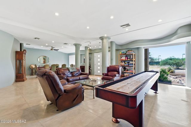 3560 N Pantano Road, Tucson, AZ 85750