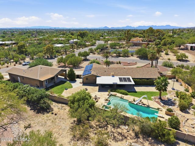 3560 N Pantano Road, Tucson, AZ 85750
