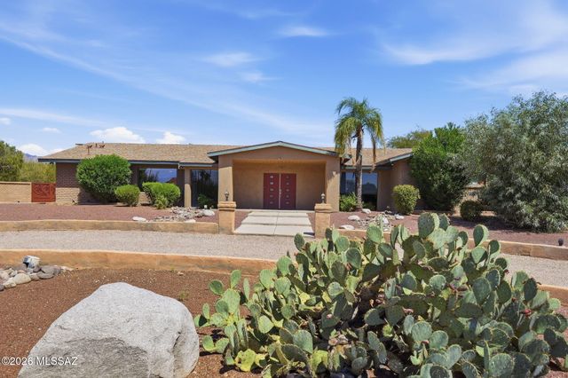 3560 N Pantano Road, Tucson, AZ 85750