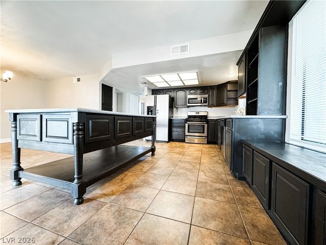 4332 Fox Point Drive, Las Vegas, NV 89108