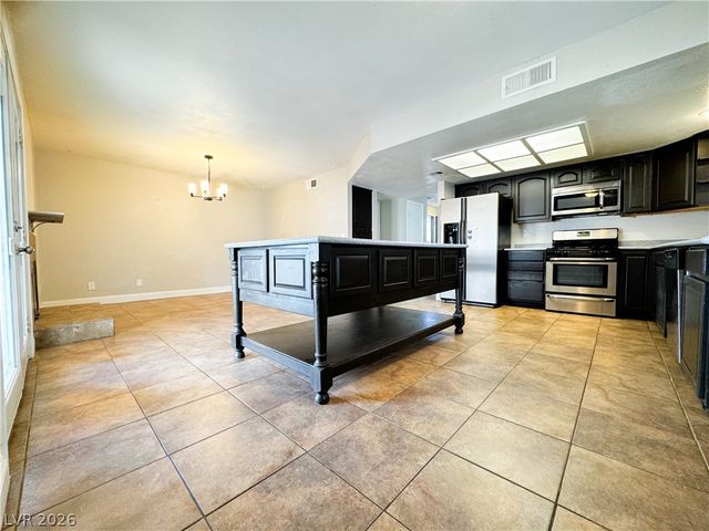 4332 Fox Point Drive, Las Vegas, NV 89108