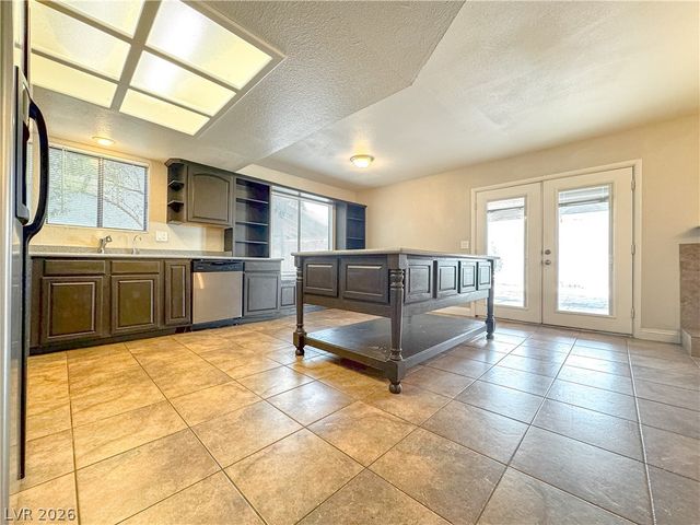 4332 Fox Point Drive, Las Vegas, NV 89108