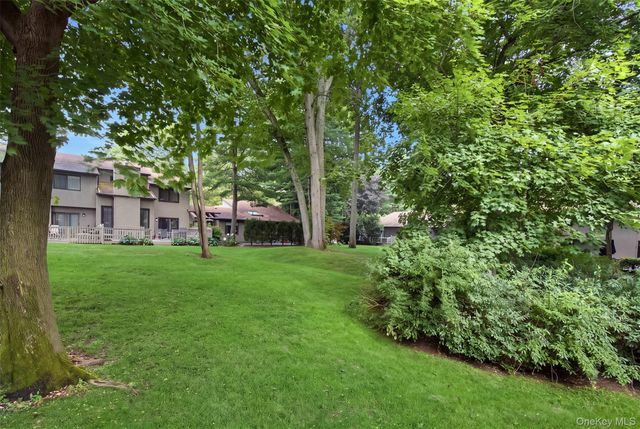 42 Country Club Drive, Jericho, NY 11753