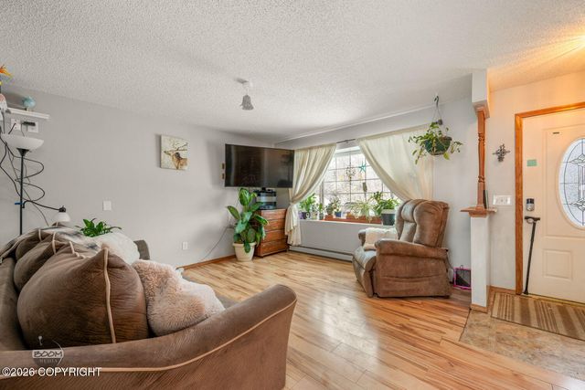 22417 Whispering Birch Drive, Chugiak, AK 99567