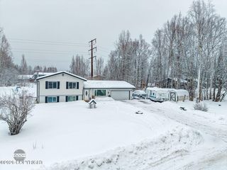 22417 Whispering Birch Drive, Chugiak, AK 99567