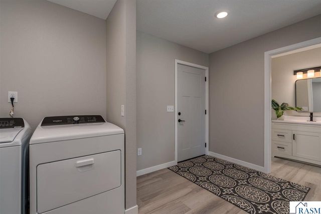 3204 Scotch Lane, Mankato, MN 56001