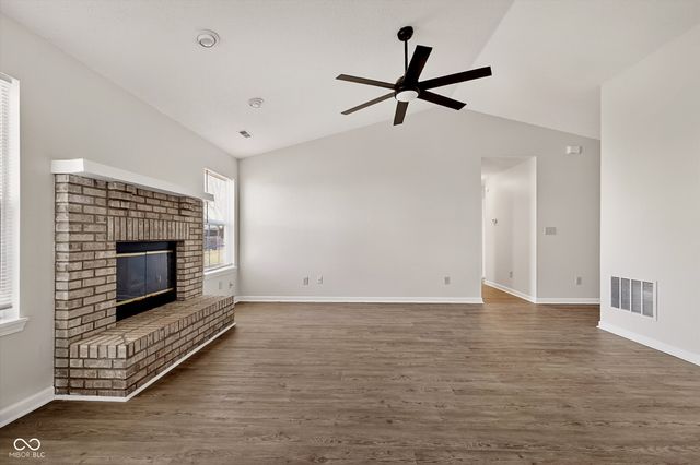 613 Woodfield Circle, Avon, IN 46123