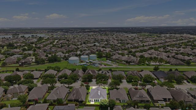 10703 Twilight Creek Lane, Cypress, TX 77433