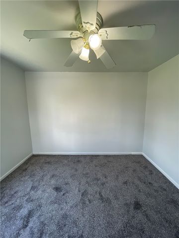 1367 Montezuma St, Lincoln Larimer, PA 15206