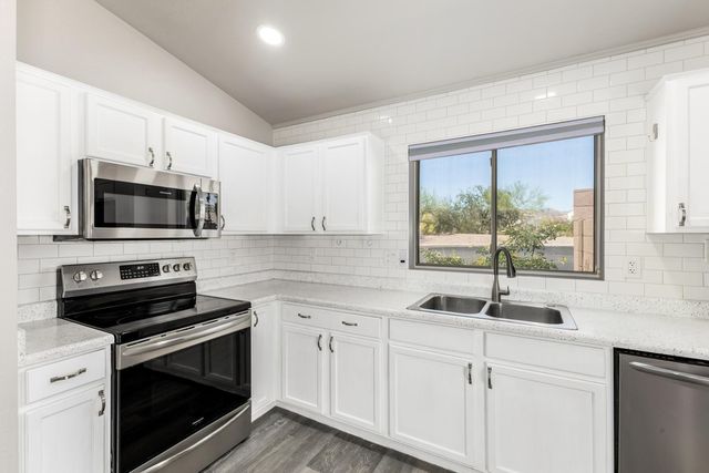 993 S 239th Drive, Buckeye, AZ 85326