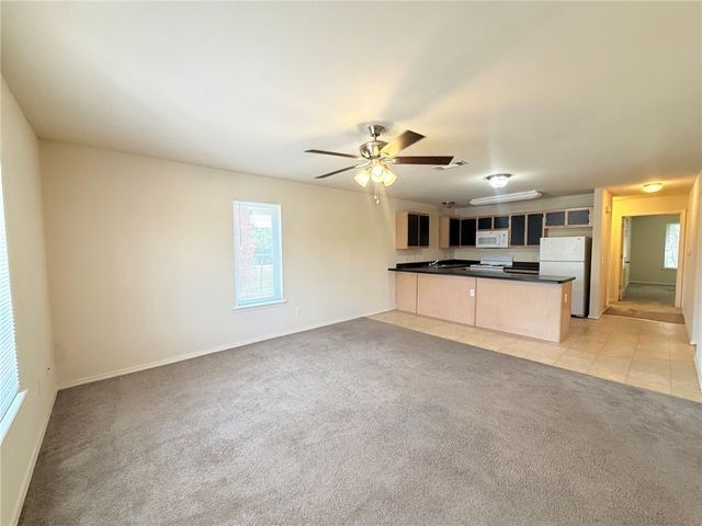 819 Piedmont Place 5, Fayetteville, AR 72703