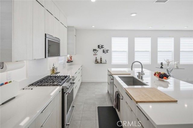 2739 Everly Drive, San Diego, CA 92108