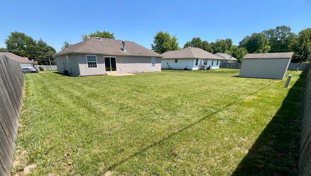 2124 E Primrose Street, Republic, MO 65738