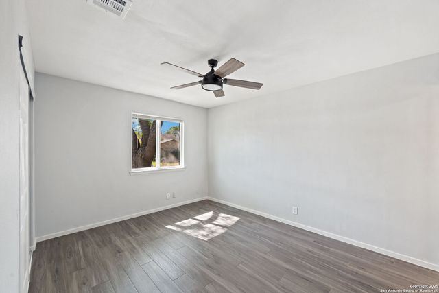 6915 Oldham, San Antonio, TX 78239