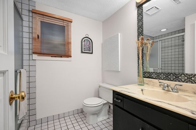 9332 Yukon Avenue S, Bloomington, MN 55438