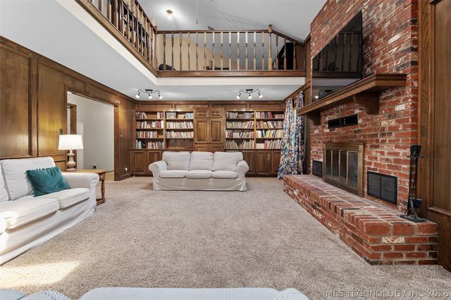 9644 EW 19 Road, Nowata, OK 74048