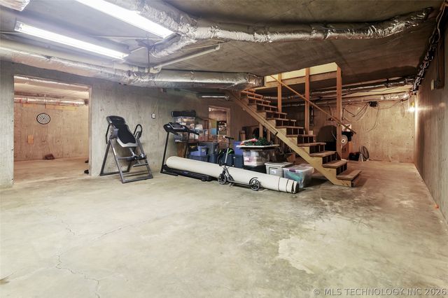 9644 EW 19 Road, Nowata, OK 74048