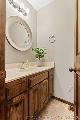 9644 EW 19 Road, Nowata, OK 74048