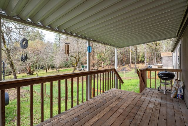 75 Anna Laura Road, Jacksonville, OR 97530