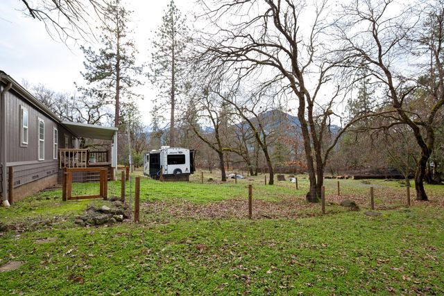 75 Anna Laura Road, Jacksonville, OR 97530