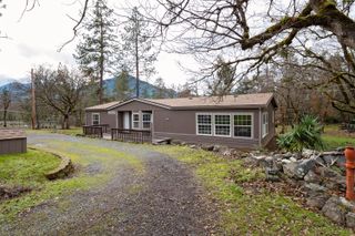 75 Anna Laura Road, Jacksonville, OR 97530