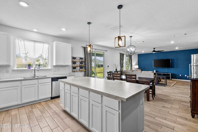 12558 LAKE MADISON Lane, Jacksonville, FL 32218