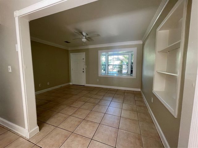3016 W MEADOW STREET, Tampa, FL 33611