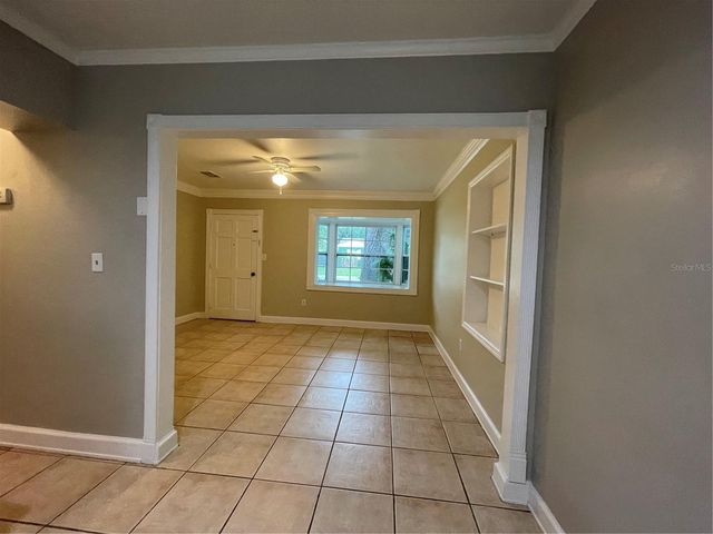 3016 W MEADOW STREET, Tampa, FL 33611