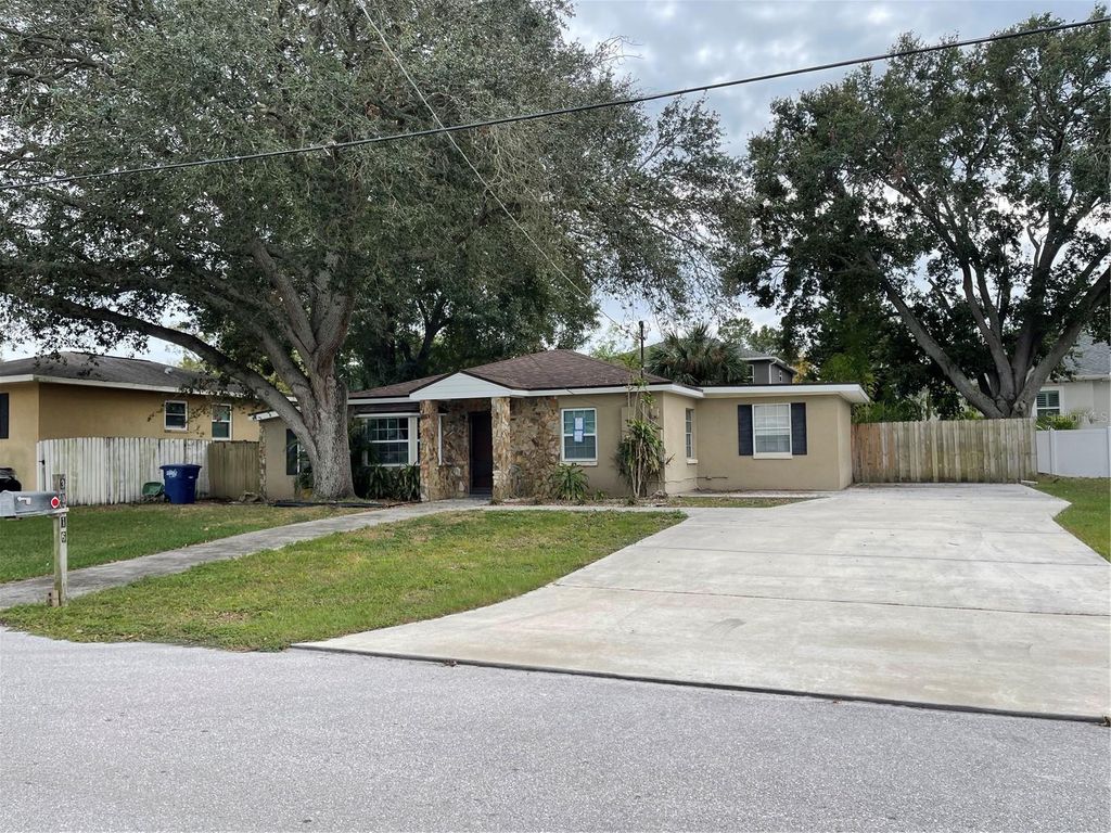 3016 W MEADOW STREET, Tampa, FL 33611