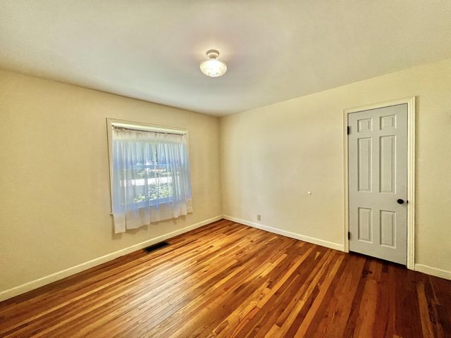 101 N Jackson Street, Hanover, MI 49241
