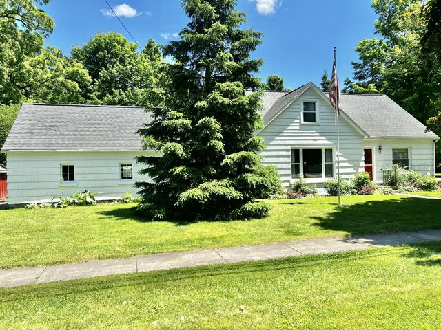 101 N Jackson Street, Hanover, MI 49241